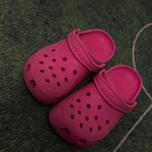Pink crocs